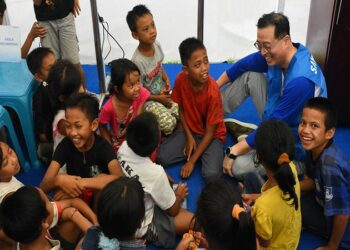 Layanan Cuci Gratis Samsung Bagi Pengungsi Gunung Agung Bali