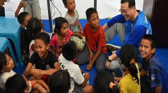 Layanan Cuci Gratis Samsung Bagi Pengungsi Gunung Agung Bali