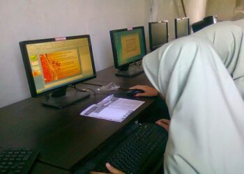 Kominfo Latih 2.000 Santri Manfaatkan Media Digital