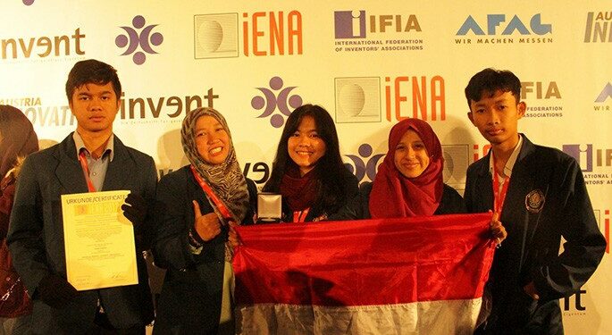 Alat Pendeteksi Jantung Pintar Peroleh Medali Perak di iENA Jerman