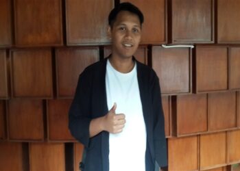 Agung Bezharie Adinegoro x Warung Pintar