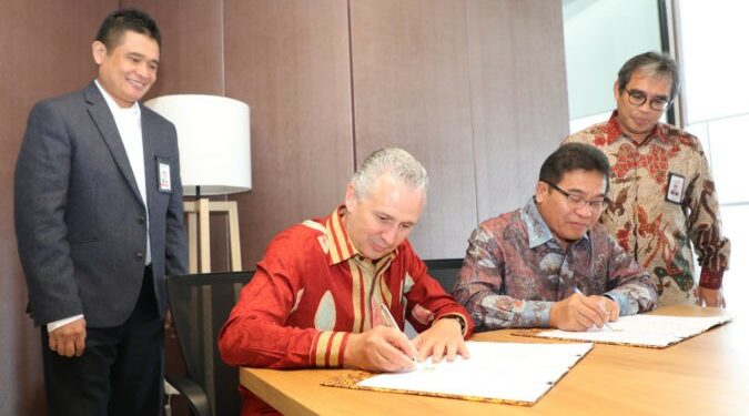 Telkom dan Telstra Sepakat Menjajaki Kerjasama Pembentukan Global Delivery Center Bidang ICT di Indonesia