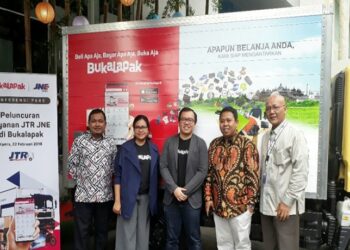 Tingkatkan UKM, Bukalapak Bersinergi Dengan JNE