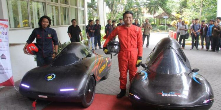 Mobil Hemat Energi ITS Kembali Berlaga di Singapura