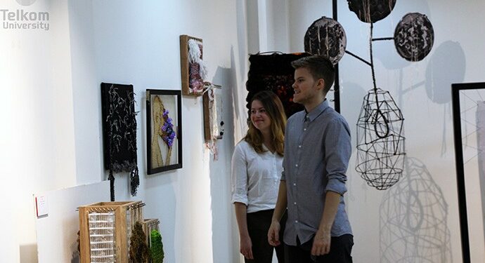 Tel-U Pamerkan Karya Seni Zaman Now