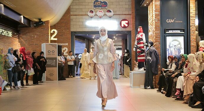 Muslim Fashion Festival 2018: Tren Fesyen Muslim 2019