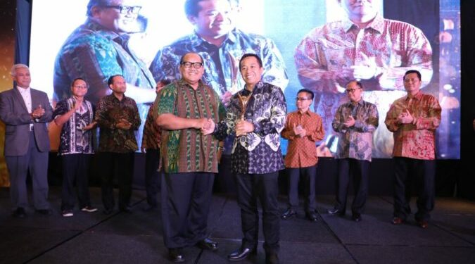 RevoIusi Mental Telkom Meraih Penghargaan Best of the Best BUMN