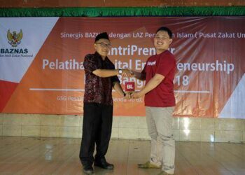 Bukalapak Latih Santri Dagang Online