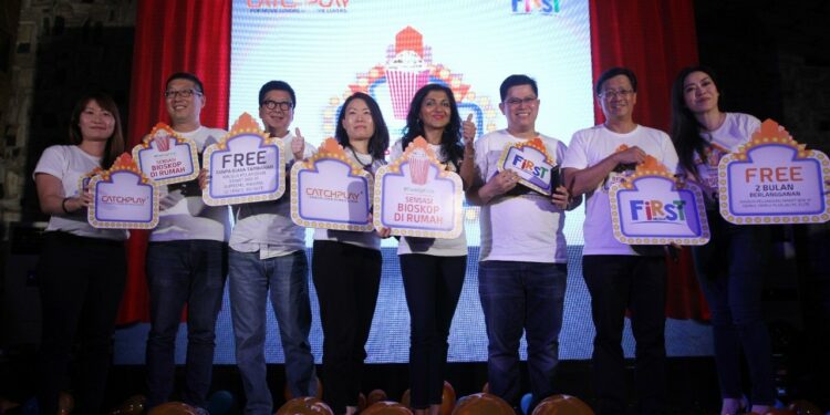 First Media Berkolaborasi Dengan Cathcplay Hadirkan Bioskop di Rumah