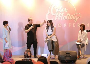 Teknik Color Melting dengan Warna Dingin Jadi Trend 2018