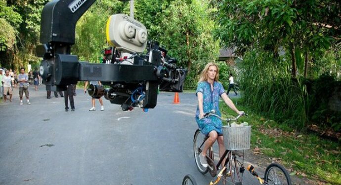 Shooting Lancar Daerah Tenar, Buku Panduan Film dari Bekraf