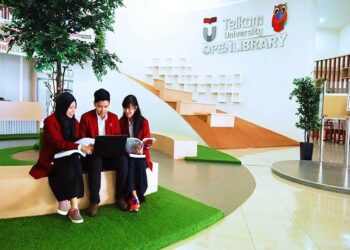 Program CeLOE, Upaya Telkom University Hadapi Revolusi Industri 4.0