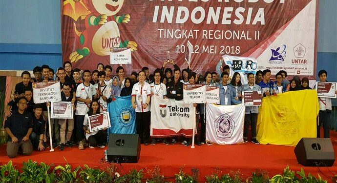 Tim Robot Tel-U Boyong Dua Juara pada KRI 2018