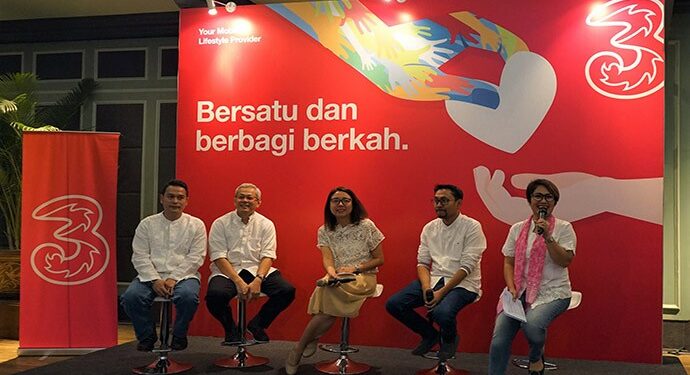 Tri Optimis Industri Telco Membaik