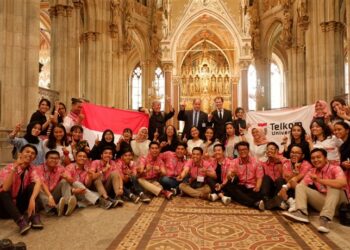 Telkom University Choir Berjaya di Austria