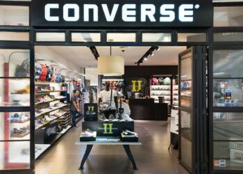 Converse Kini Dijajakan di Lazada