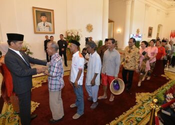 LinkedIn: Tips Menjawab Pertanyaan Pada Momen Silaturahmi Idul Fitri secara Profesional