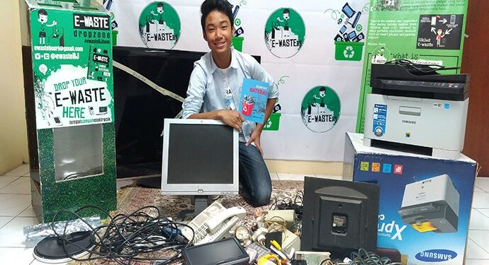 Remaja Ini Ajak Masyarakat Peduli Sampah Baterai