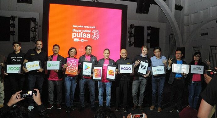 Peduli Milenial, Tri Beri Solusi Bayar Pakai Pulsa