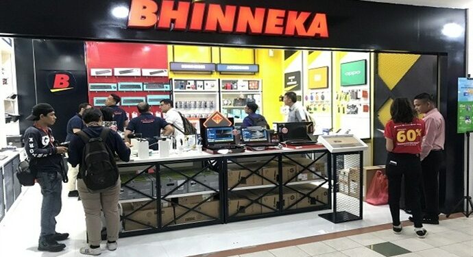 Bhinneka Buka Gerai ke-8 di Mal Ambasador