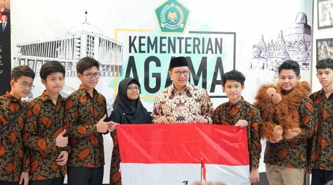 Telkom Kirimkan Pelajar Indonesia ke Olimpiade Robot Terbesar Dunia