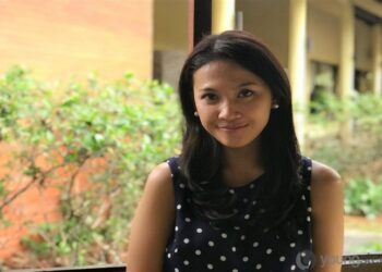 Ratri Quritra Hanum: Pilih Spesialisasi Sebagai Perancang Gaun Malam