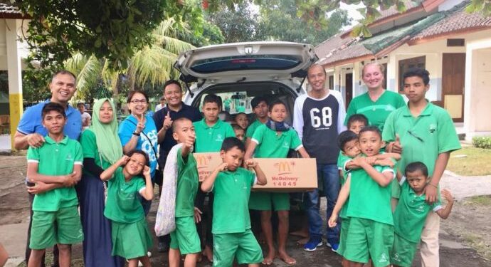 McDonald’s Indonesia Berbagi Dengan Korban Gempa Lombok