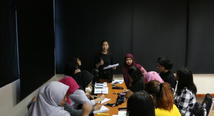 menumbuhkan semangat wirausaha