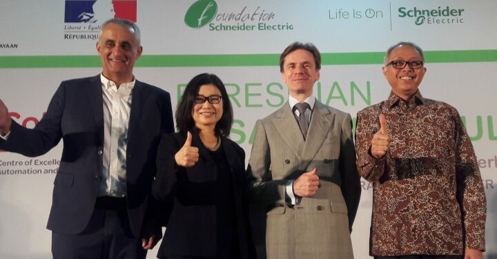 Schneider Electric Bangun Fasilitas Pelatihan untuk SDM