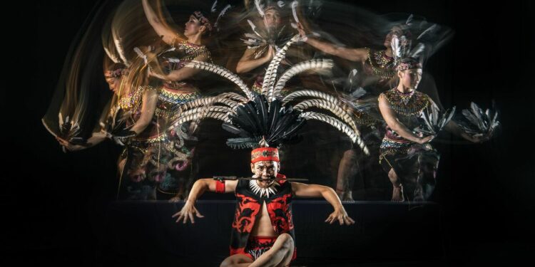 Pameran Indonesian Beauty, Kolaborasi Fotografer, Koreografer dan Desinaer