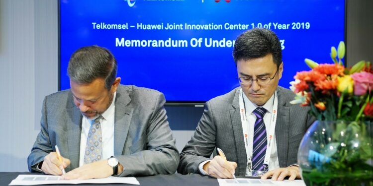 Huawei dan Telkomsel Perkuat Kerja Sama untuk Transformasi Digital