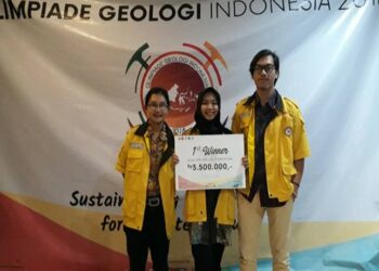 Tim UGM Juara Di Kompetisi Olimpiade Geologi Indonesia
