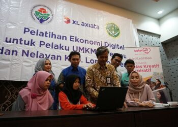 Pemanfaatan Teknologi Digital Jangkau Perempuan dan Nelayan Lombok Tengah