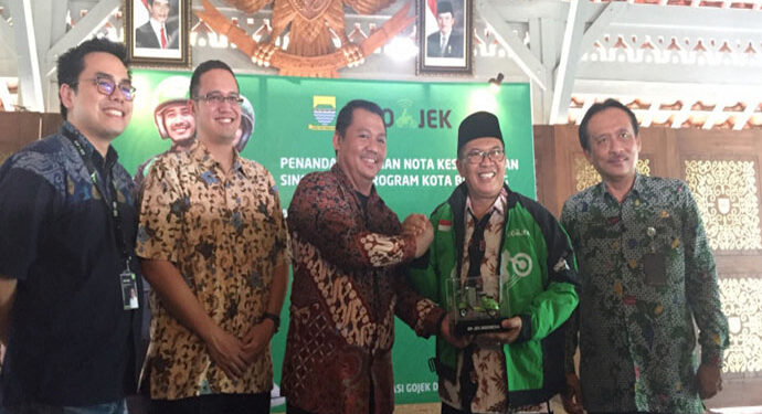 Gojek Dukung Bandung Smart City