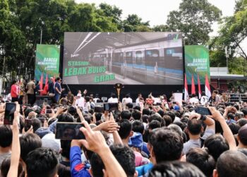 Rute, Fitur Baru Grab Yang Terhubung dengan Transportasi Umum