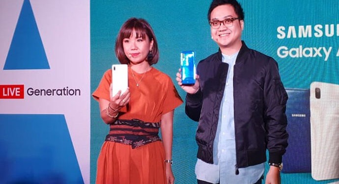 Setelah Tren Selfie Kini Hadir Live