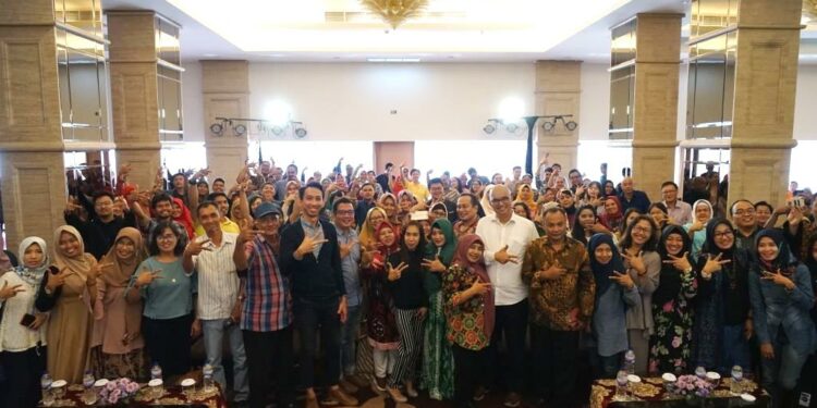 251 Pelaku Usaha Kuliner Hadiri Sosialisasi Kreatifood 2019 Surabaya