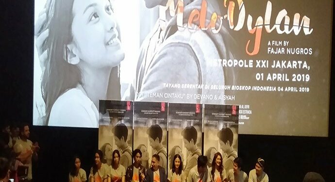 Film MeloDylan, Pikat Penonton Dengan Kisah Cinta Remaja