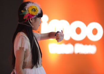 Imoo, Dominasi 50% Pasar Watch Phone Anak