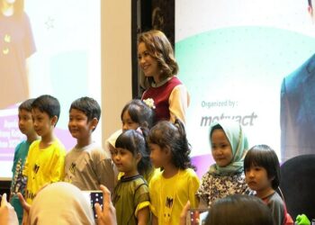 Penyanyi Rossa Terjun  Berbisnis Fashion Anak