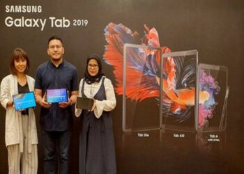Galaxy Tab A Gandeng Ruangguru Dukung KBM