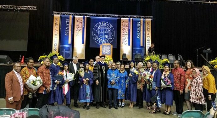 Mahasiswa Indonesia Lulusan Terbaik di Corban University