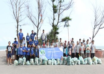 Niagahoster Perkenalkan #TrashTag Challenge di Indonesia