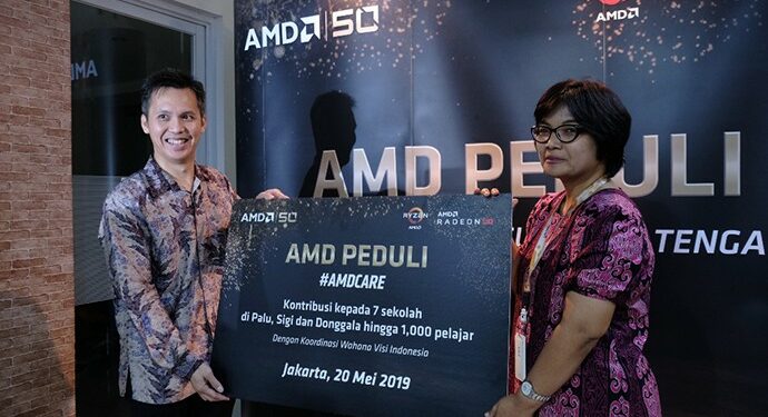 AMD Peduli, Donasikan Perangkat Teknologi Untuk Sekolah di Sulteng