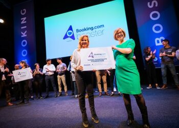 Booking Booster 2019 Kucurkan Dana ke 10 Startup