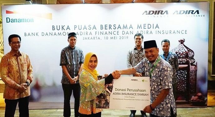 Grup Bank Danamon Salurkan Zakat Lewat Dompet Dhuafa