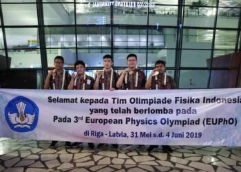 Tim Indonesia Raih 5 Medali di Olimpiade Fisika Eropa