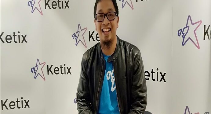 Dewa Eka Prayoga dkk. : Bangun Ekosistem Penulis dan Pembaca di Ranah Digital