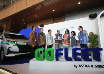 Kolaborasi Astra dan GOJEK Lahirkan GOFLEET