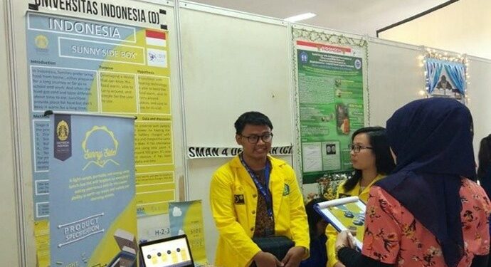 Sunny Side Box Kotak Bekal Bertenaga Surya